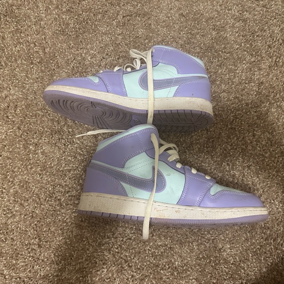 Jordan 1 Mid Purple Aqua - Picture 2 of 10